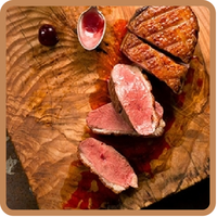 Magret de pato con picotas glaseadas con vino y miel del blog "Sweet & Sour"