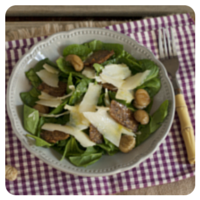 Ensalada de espinacas, tres quesos, pan de higos y castañas caramelizadas de Atrapada en mi cocina, para el top5 semanal