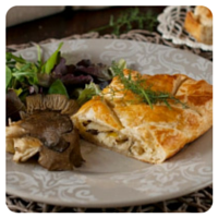 pescadilla en hojaldre con setas
